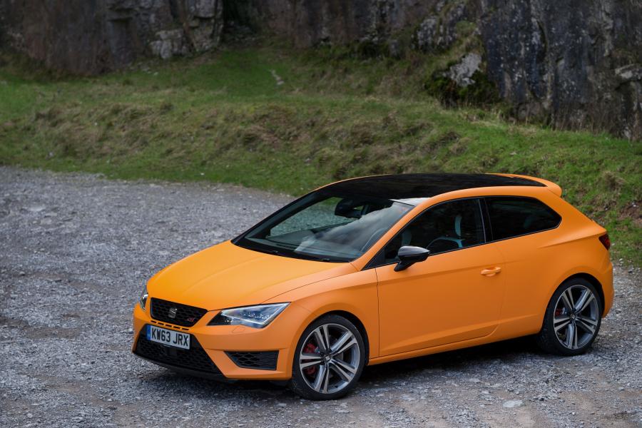  Seat Leon Cupra 2014 года  (UK) (фото 25 из 59)